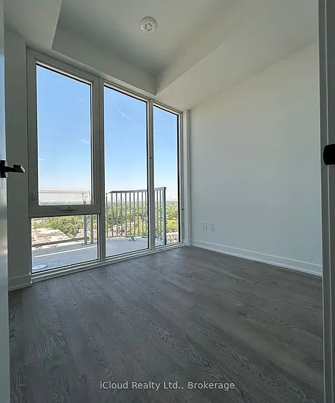 220 Missinnihe Way #1401 — Photo 11