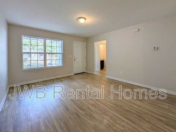 5th image of 1508 W 2nd St