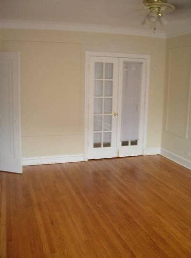2nd image of 1437 W Albion Ave APT 3A