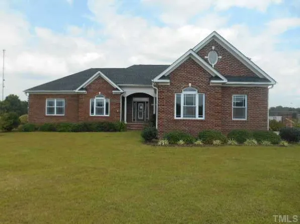 7700 Meadowbrook Rd, Benson, NC 27504