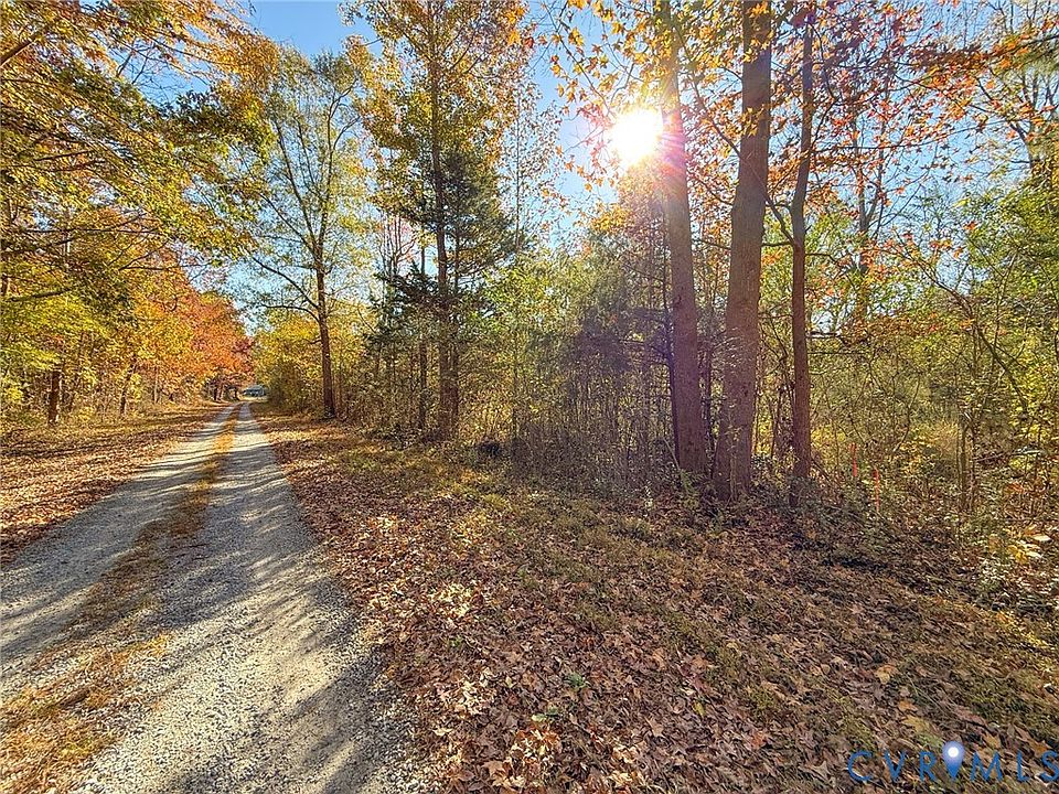 1st image of 400 Lovely Zion Rd