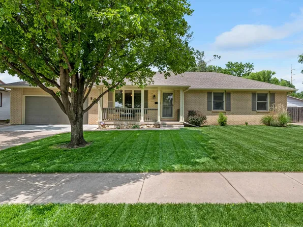 8824 W Birch Ln, Wichita, KS 67212