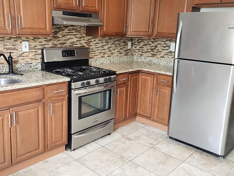 375 Union St #2 — Photo 12