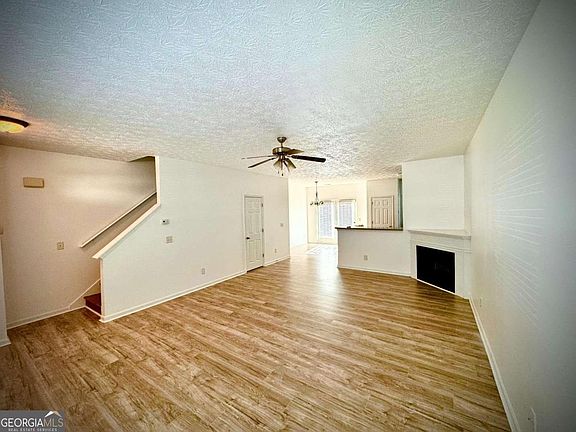 3rd image of 4403 Stone Gate Way