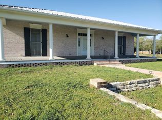 1227 W Denton Rd, Axtell, TX 76624