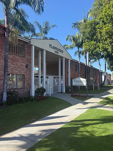 Plantation Apartments Photo 1