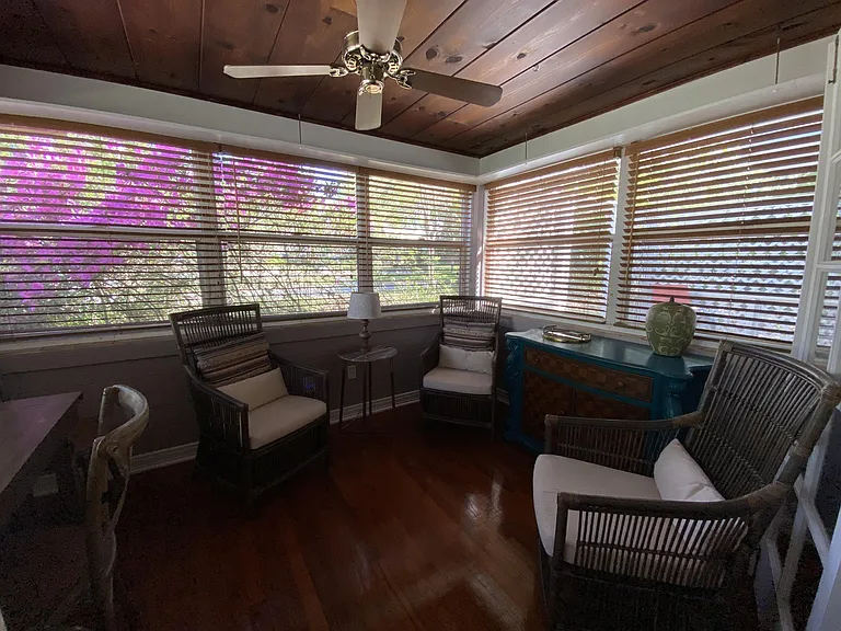 117 N Fern Creek Ave — Photo 5