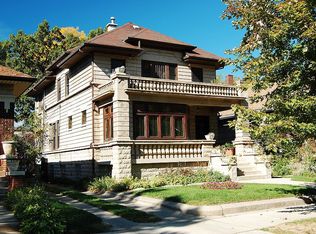 7608 S Ridgeland Ave, Chicago, IL 60649