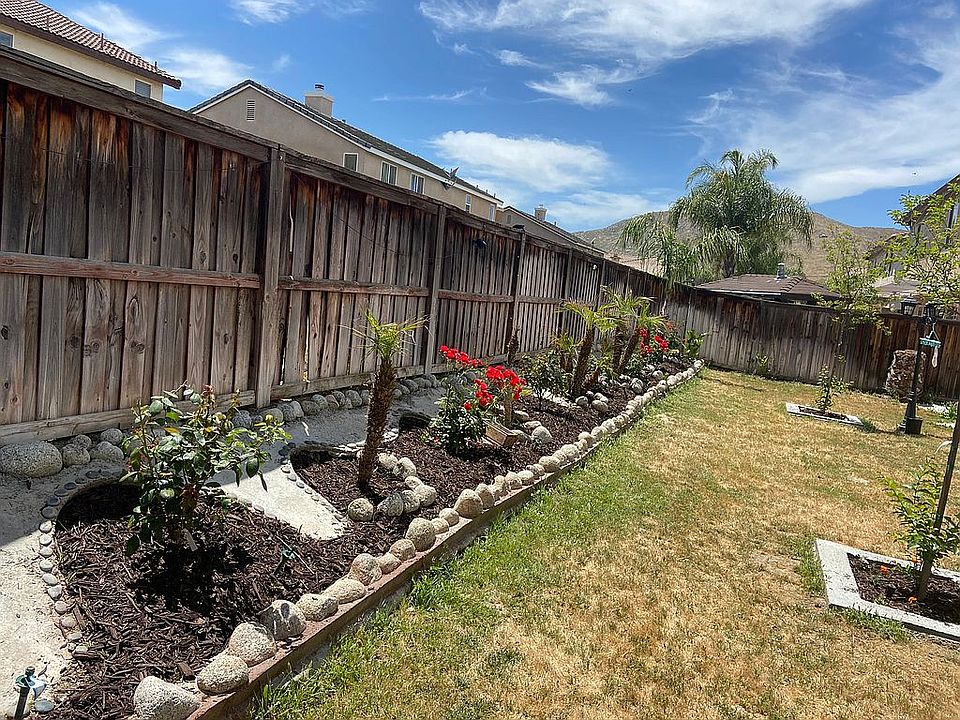 1st image of 2826 Violet Dr