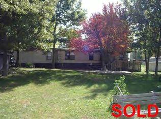 81 Lockhart Dr, Neoga, IL 62447