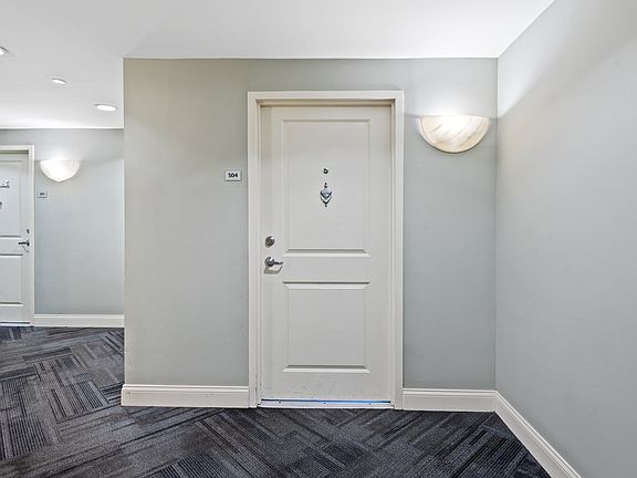 5th image of 101 E Flagler St #504