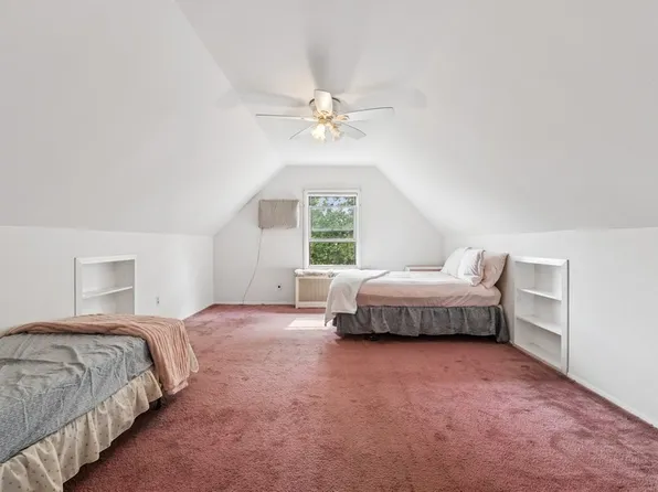 50-06 Marathon Parkway image 11 of 16