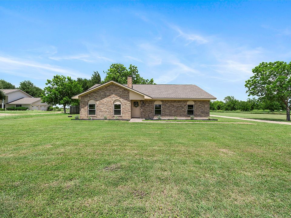 1st image of 512 County Road 322