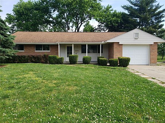 5th image of 406 E Page Ave