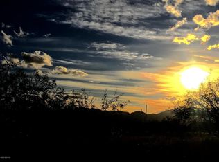 1797 Pillares Ct, Rio Rico, AZ 85648