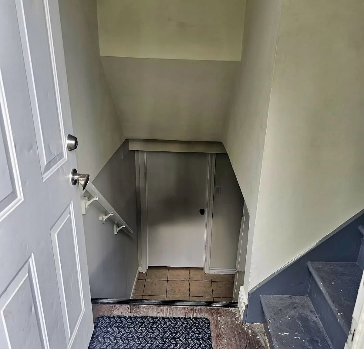 2 bed, $1,400 — Photo 3