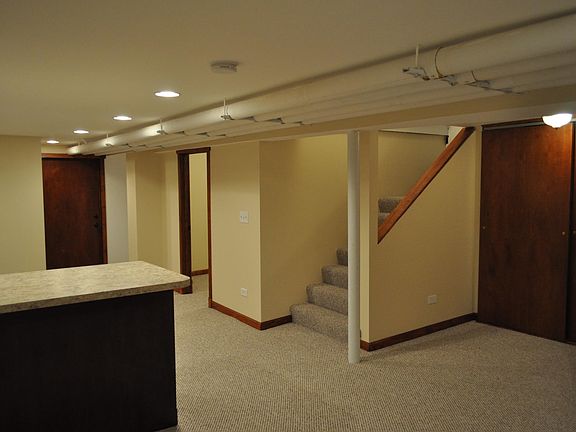 5th image of 5105 W Cornelia Ave #G