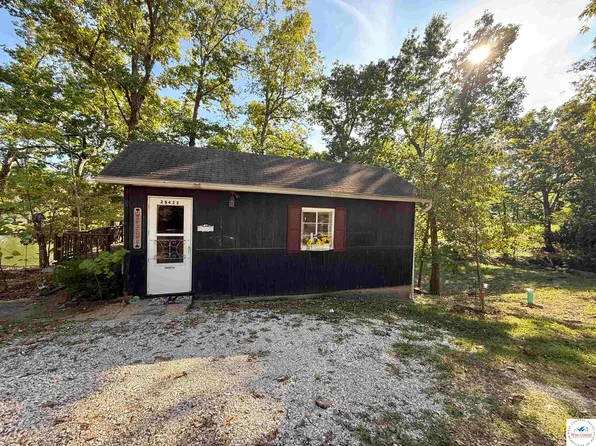 25422 Oak Dr, Versailles, MO 65084