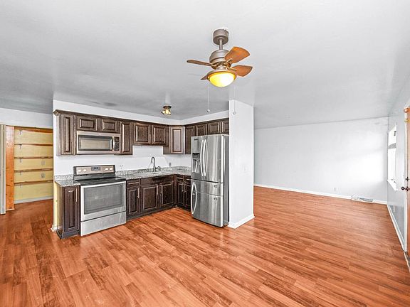 5th image of 1917 Louanne Dr