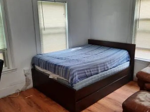 3 Willow Ter Floor 2, Newton Center, MA 02459