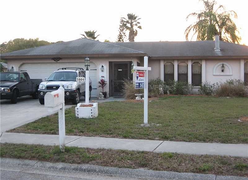 1st image of 5804 Countrywood Dr