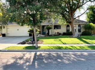 405 Fairview Dr, Lemoore, CA 93245