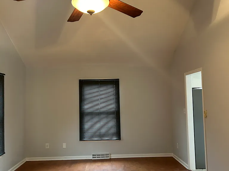 54 W Huntington Cir — Photo 3