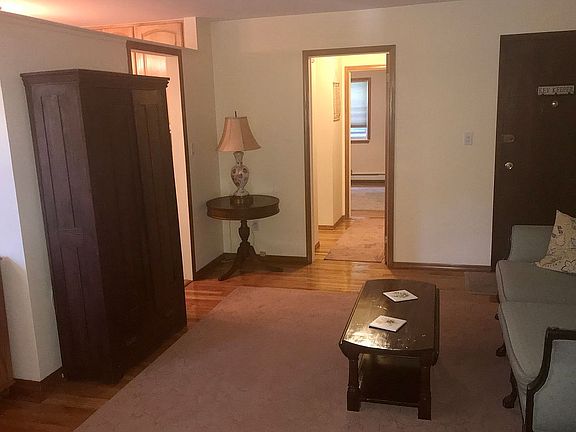 3rd image of 9 Dove Ct #L