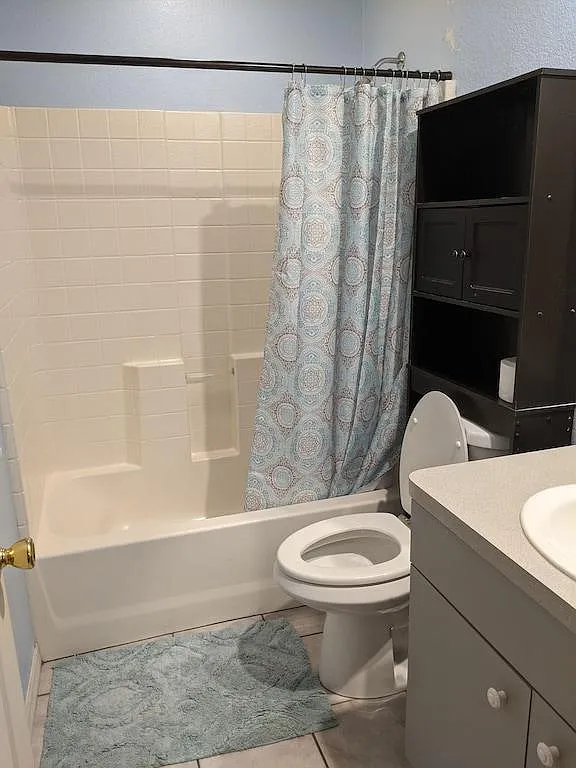 3 bed, 1124 sqft, $2,000 — Photo 4