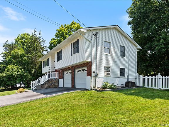 3rd image of 5 Colette Drive