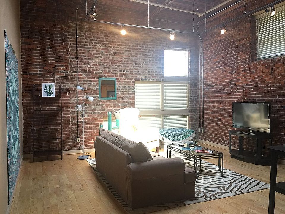 Spacious living area