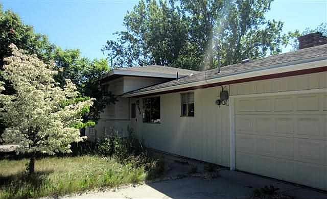 1st image of 276 N Iowa Ave