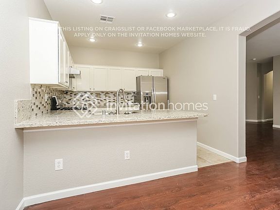 5th image of 1119 Cove Palisades Dr