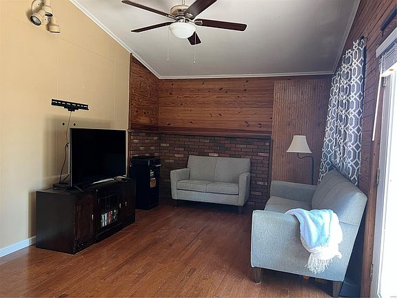 3rd image of 3612 County Road 328
