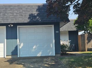 888 Shawnee Dr SE, Salem, OR 97317