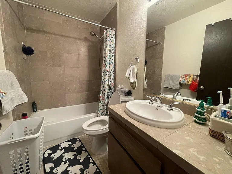 3401 Bermuda Ave #27 — Photo 8