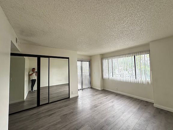 5th image of 4807 E Pacific Coast Hwy APT 304