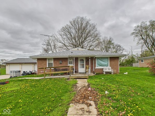306 W Clyde St, Frankton, IN 46044
