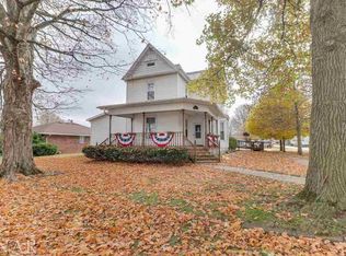 105 N East St, Le Roy, IL
