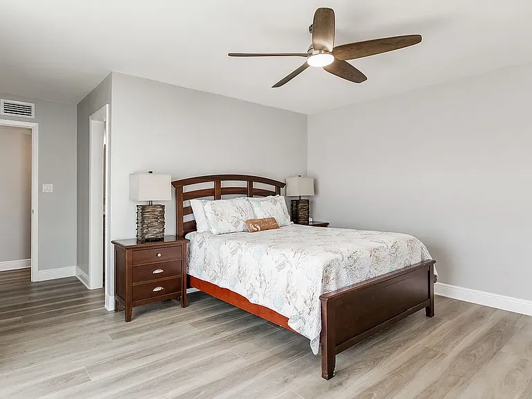 1100 Fort Pickens Rd #C1 — Photo 15