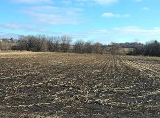 N5772 Spring Creek Rd, Manawa, WI 54949