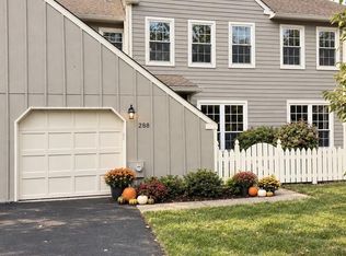 288 Tulip Tree Ct, Blue Bell, PA 19422