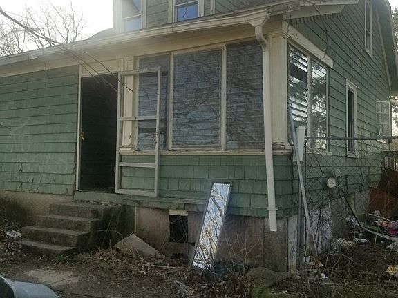5th image of 1 Quinn St