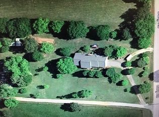 179 Burg Rd, Jenkinsburg, GA 30234