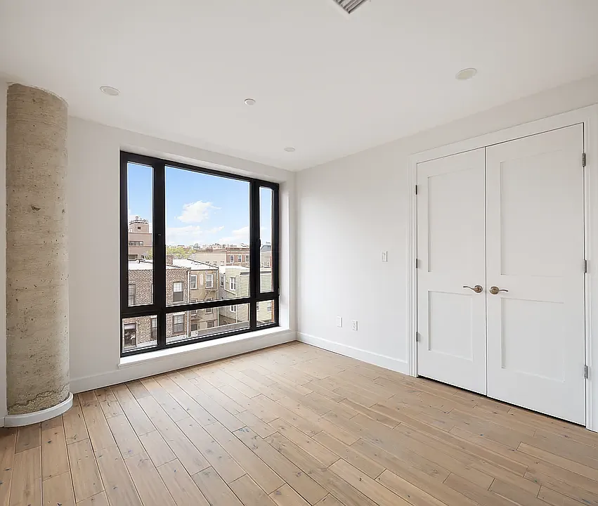 124 Withers St #4C