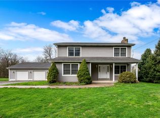 1054 Saxonburg Rd, Saxonburg, PA 16056