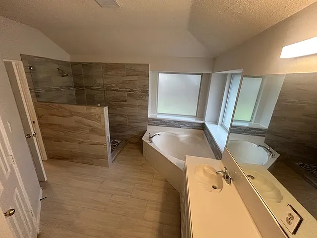 748 Summerfield Dr — Photo 14