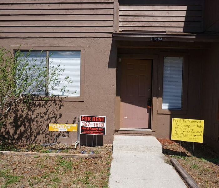 1st image of 11663 Dunes Way Dr N