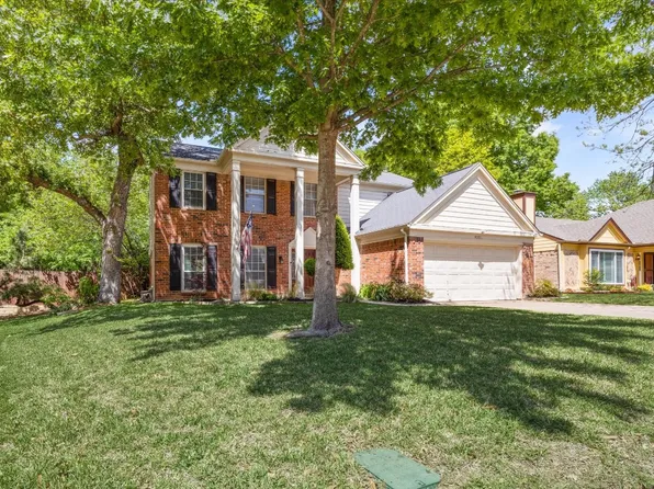 4301 Kenwood Dr, Grapevine, TX 76051