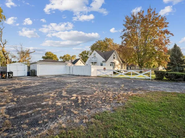 800 N Roy Ave, Melrose Park, IL 60164
